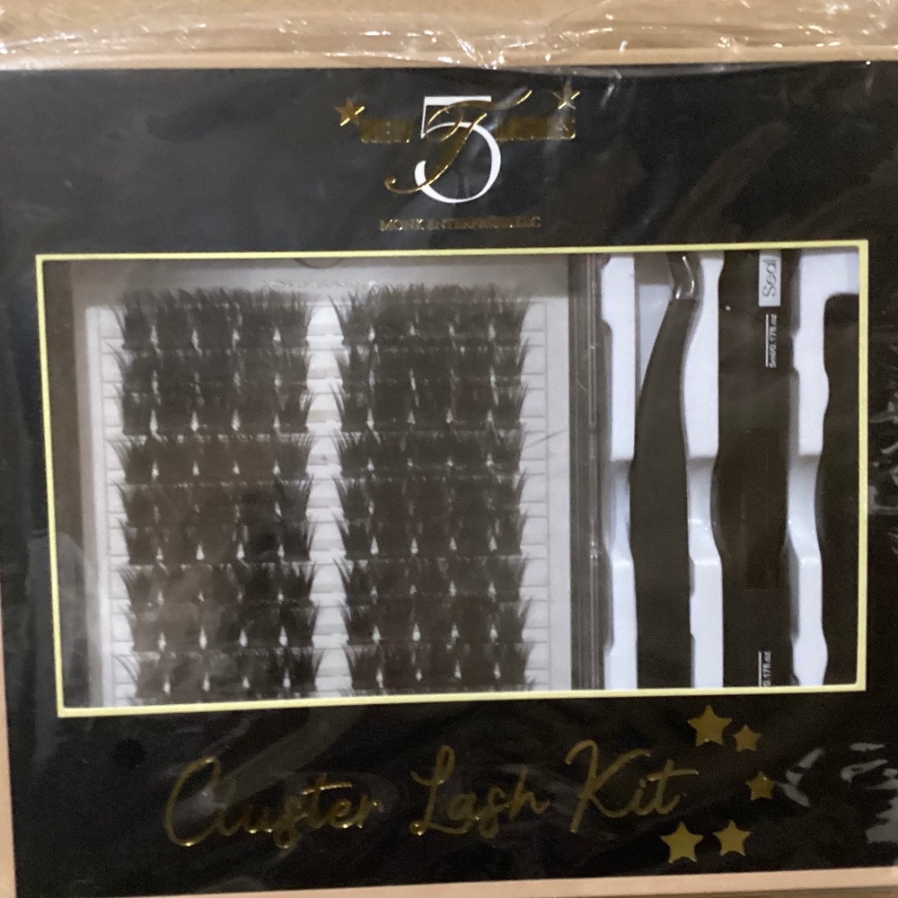 New Lashes, Cluster Lashes